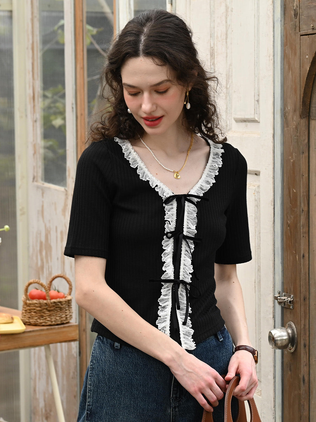 【Final Sale】Serbrina V-Neck Lace Cardigan