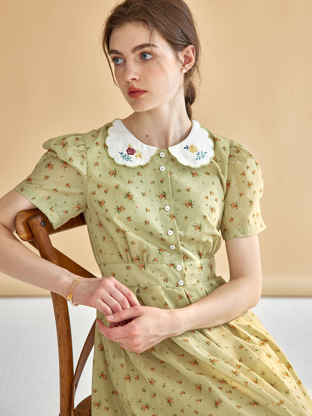 Livia Ditsy Floral Print Peter Pan Collar Puff Sleeve Dress