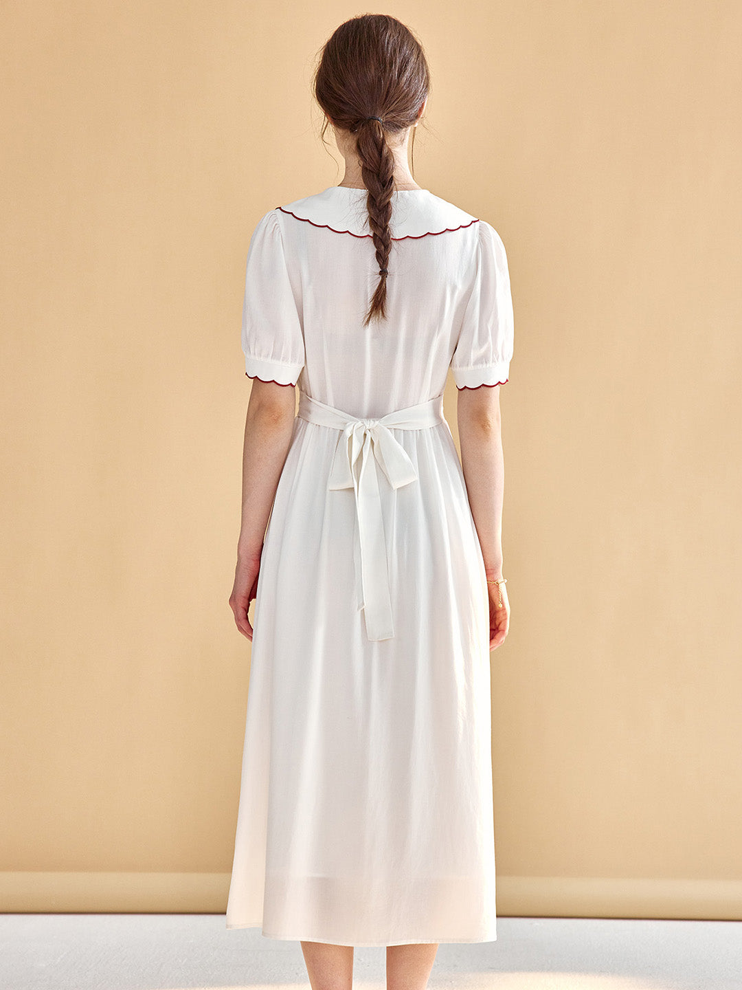 【Final Sale】Yareli Sweet Contrast Embroidered V-Neck Dress