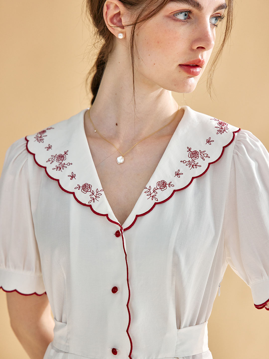 【Final Sale】Yareli Sweet Contrast Embroidered V-Neck Dress