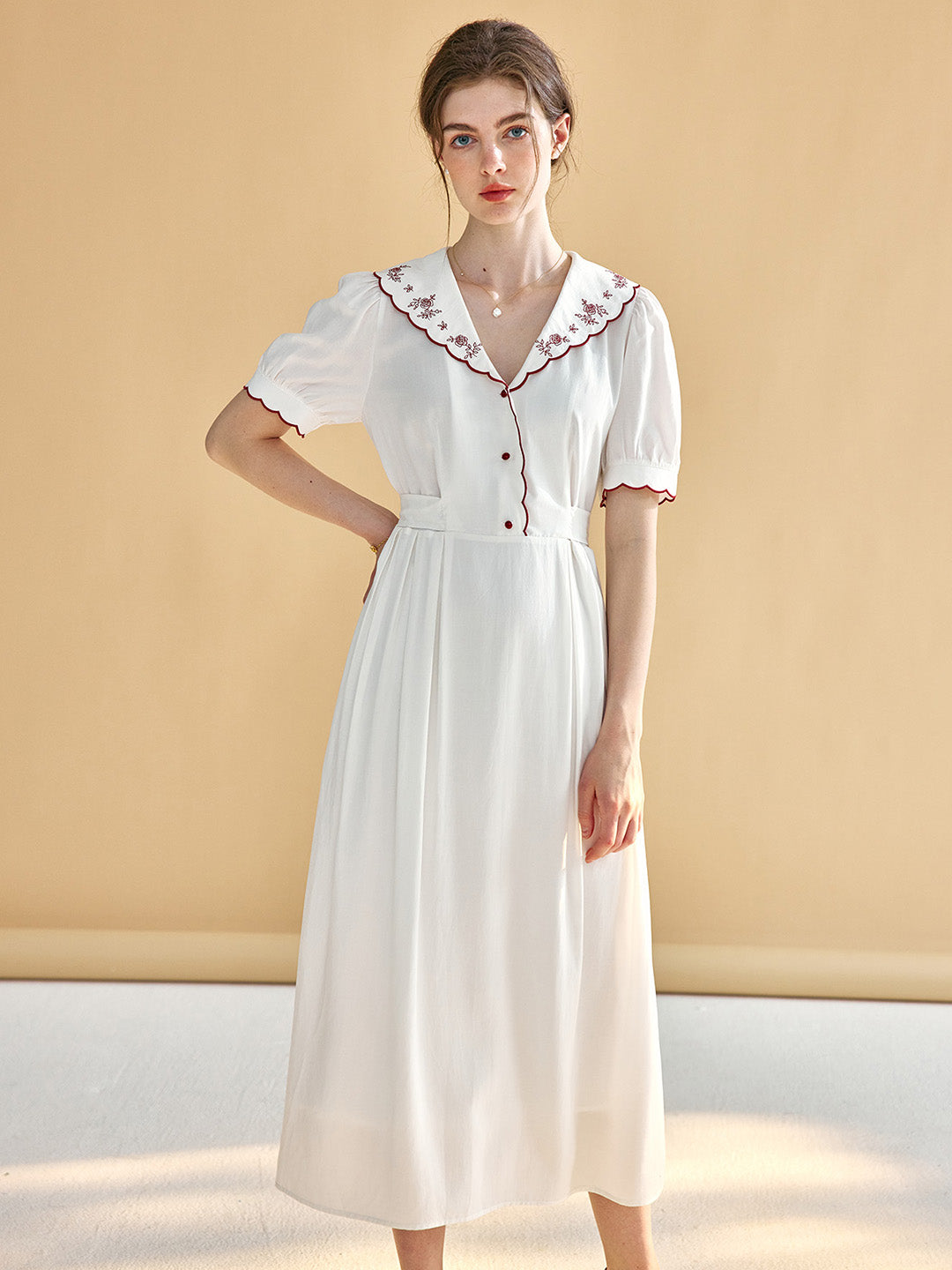 【Final Sale】Yareli Sweet Contrast Embroidered V-Neck Dress