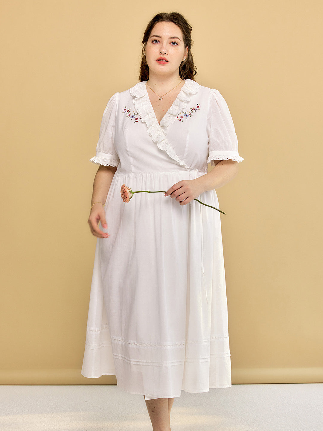 【Final Sale】Plus Size Daniella Vintage Embroidered V-Neck Dress