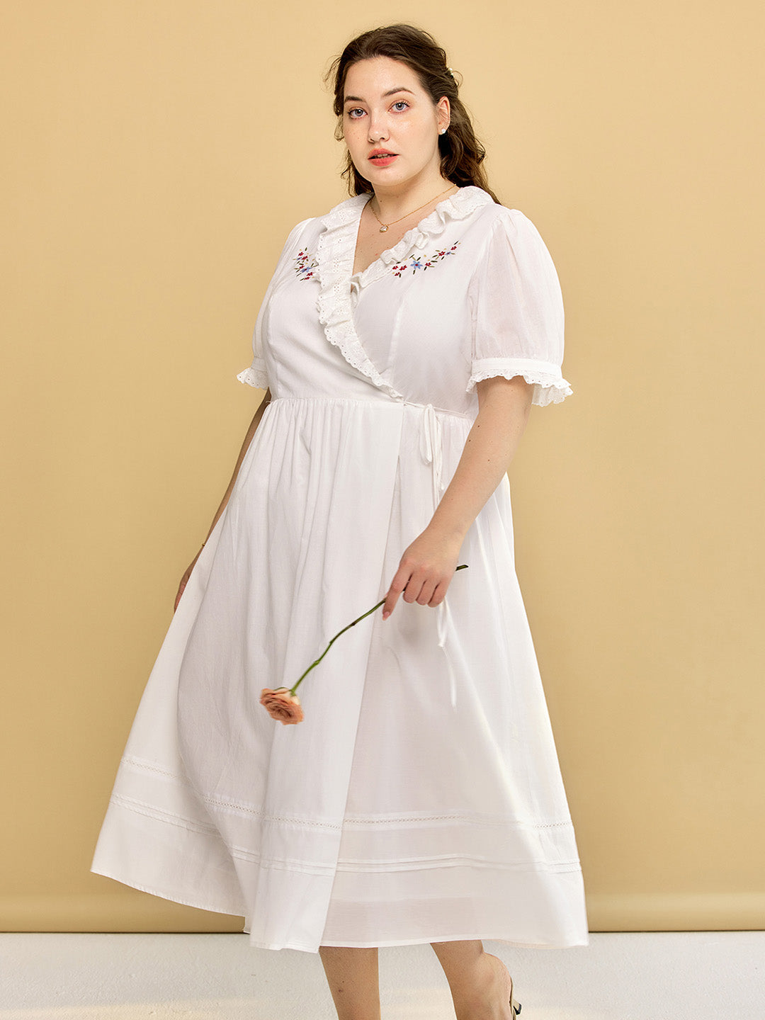 【Final Sale】Plus Size Daniella Vintage Embroidered V-Neck Dress