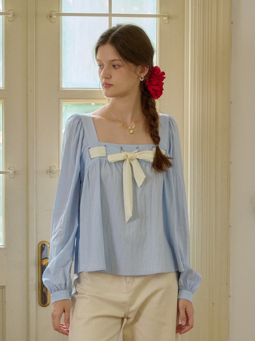 【Final Sale】Lilia Square Collar Bow Light Blue Blouse