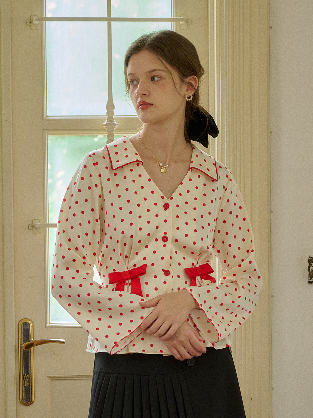 【Final Sale】Emiliana V-Neck Polka Dots Bow Contrasting Blouse