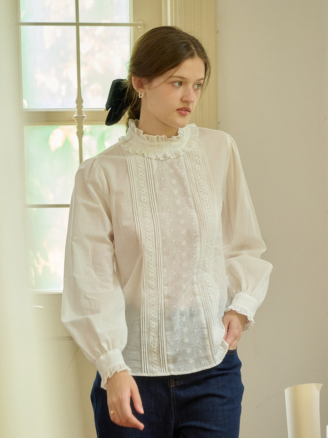 【Final Sale】Kiana Vintage Trim Mock Neck Lace Panel Floral Embroidered Cotton Eedwardian Style Blouse