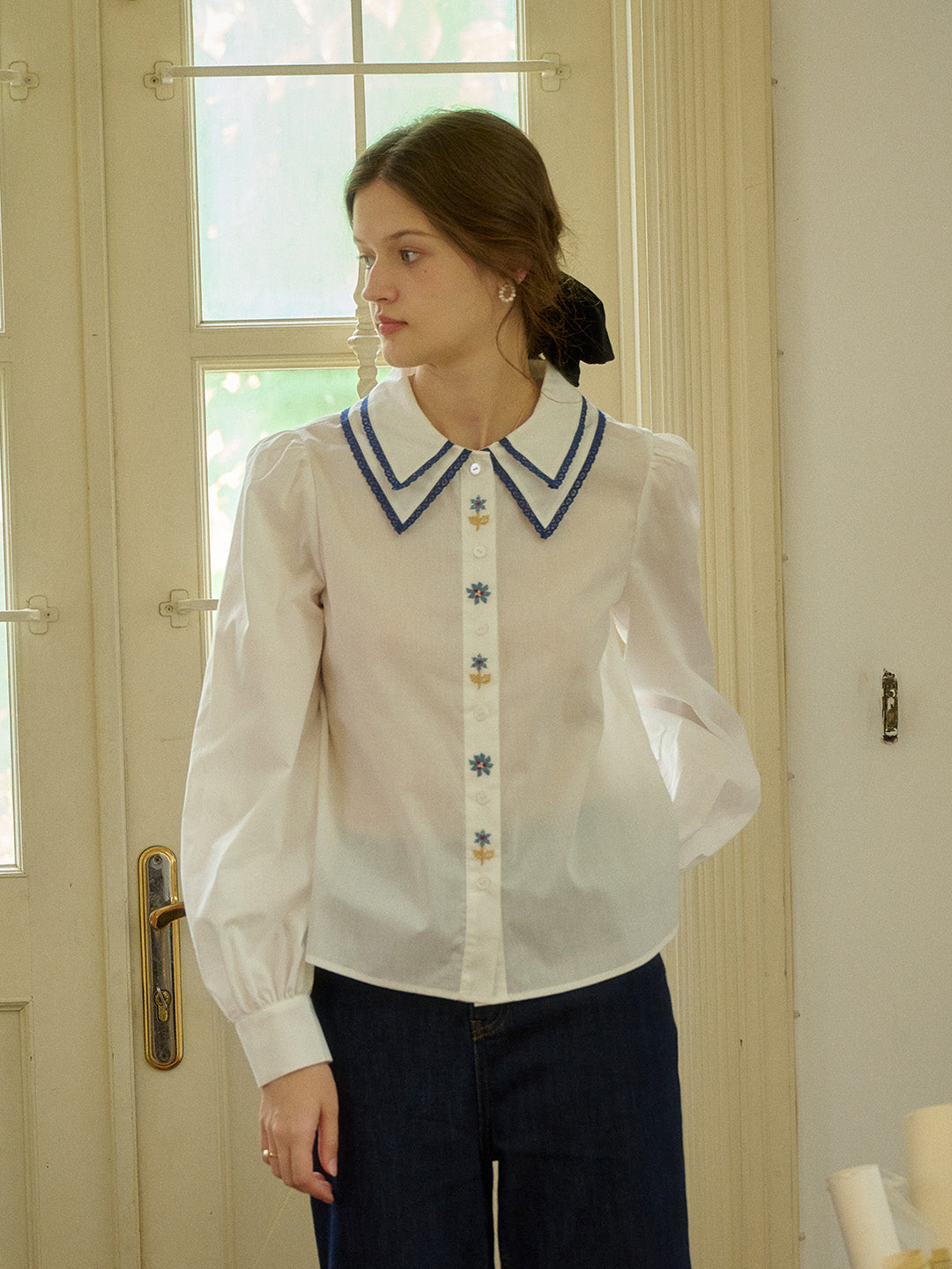 【Final Sale】Sarah Embroidery Contrast Collar Casual Shirts