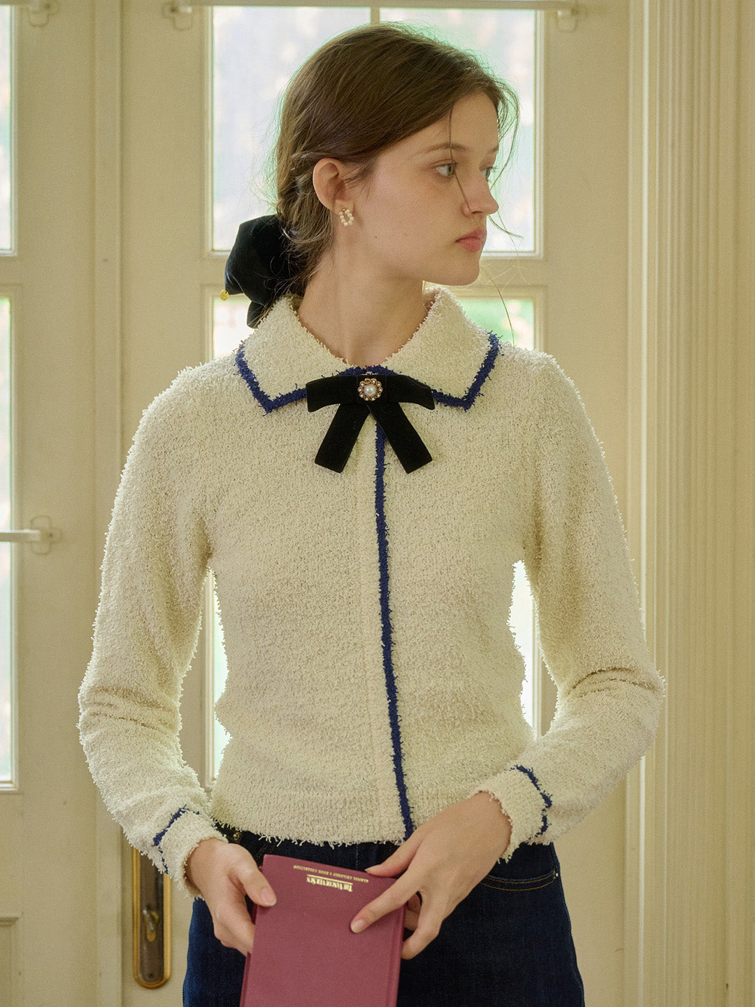 【Black Friday】Paige V-Neck Contrasting Trim Bow Sweater