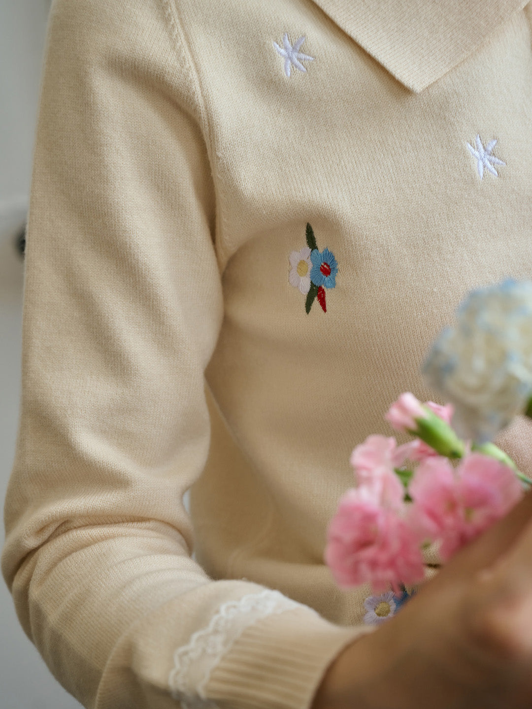 【Final Sale】Cindy Simple Embroidery Sweater