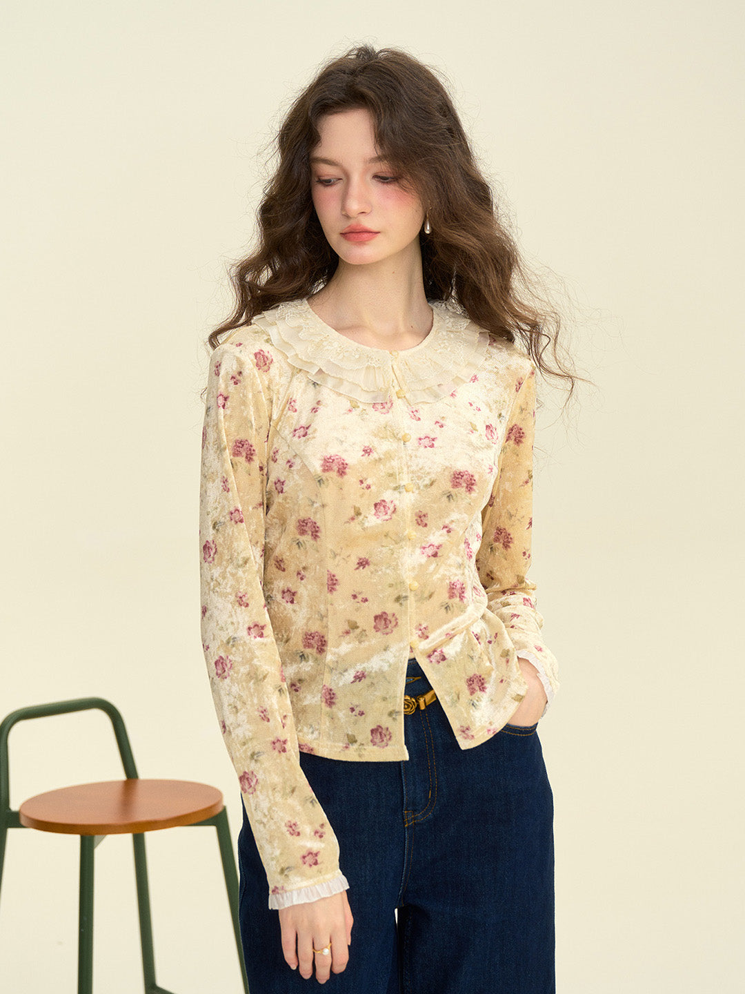 【Final Sale】Savannah Round Neck Lace Collar Floral Blouse