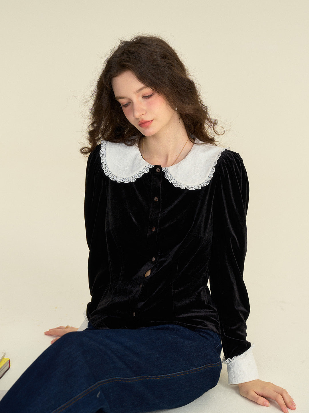 【Black Friday】Allyson Peter Pan Collar Lace Lace Embroidery Shirt