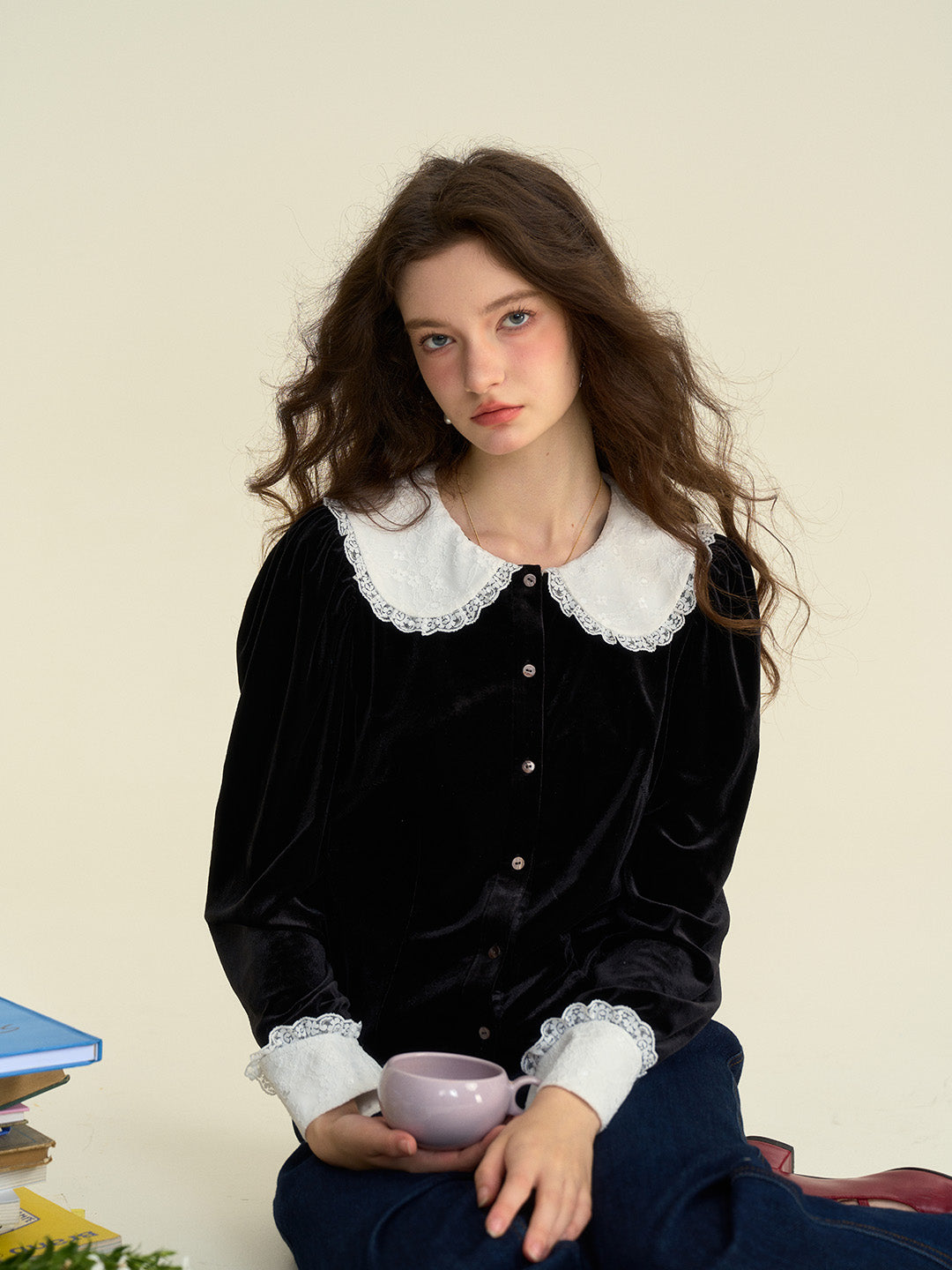 【Final Sale】Allyson Peter Pan Collar Lace Lace Embroidery Shirt