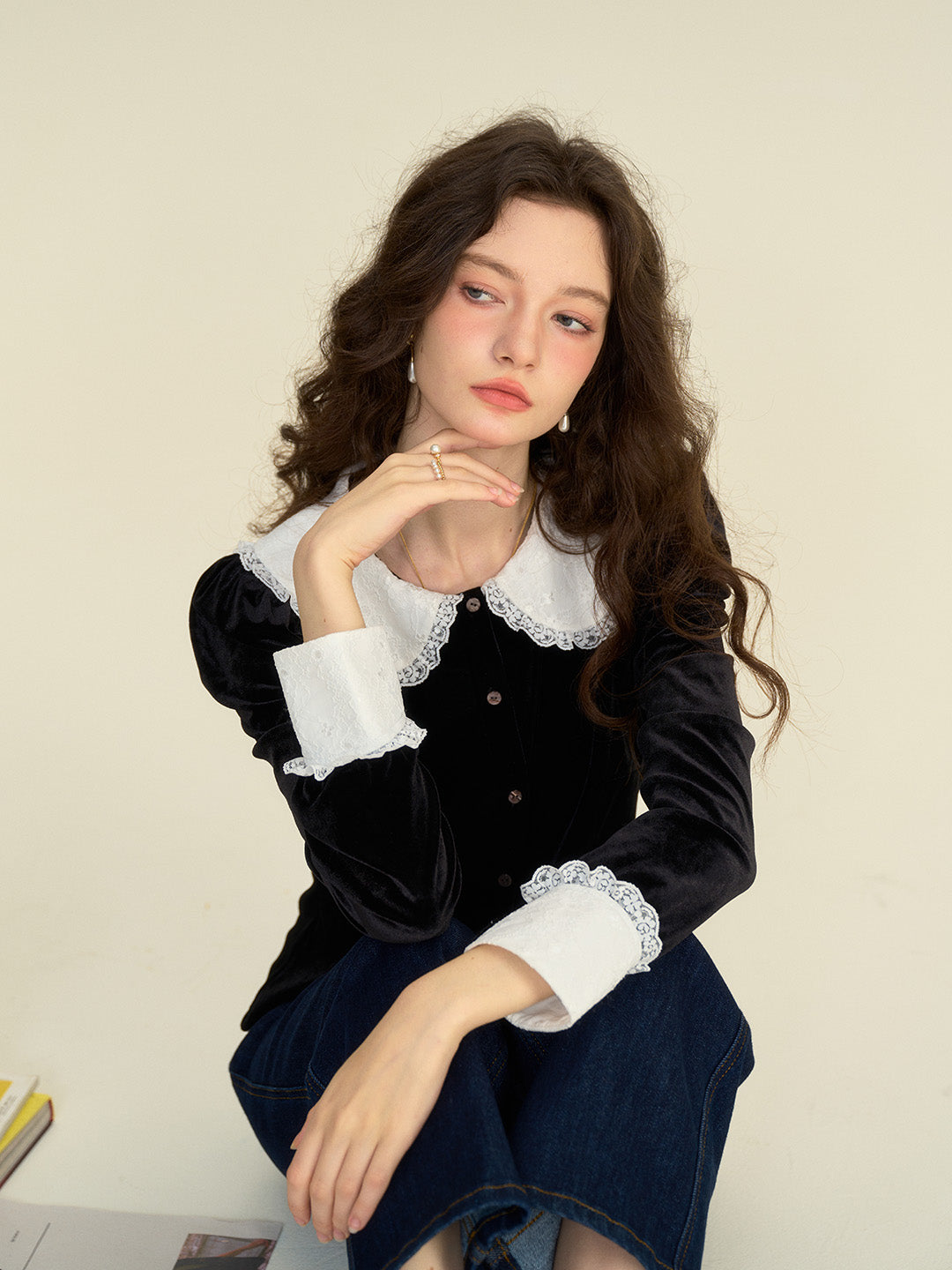 【Final Sale】Allyson Peter Pan Collar Lace Lace Embroidery Shirt