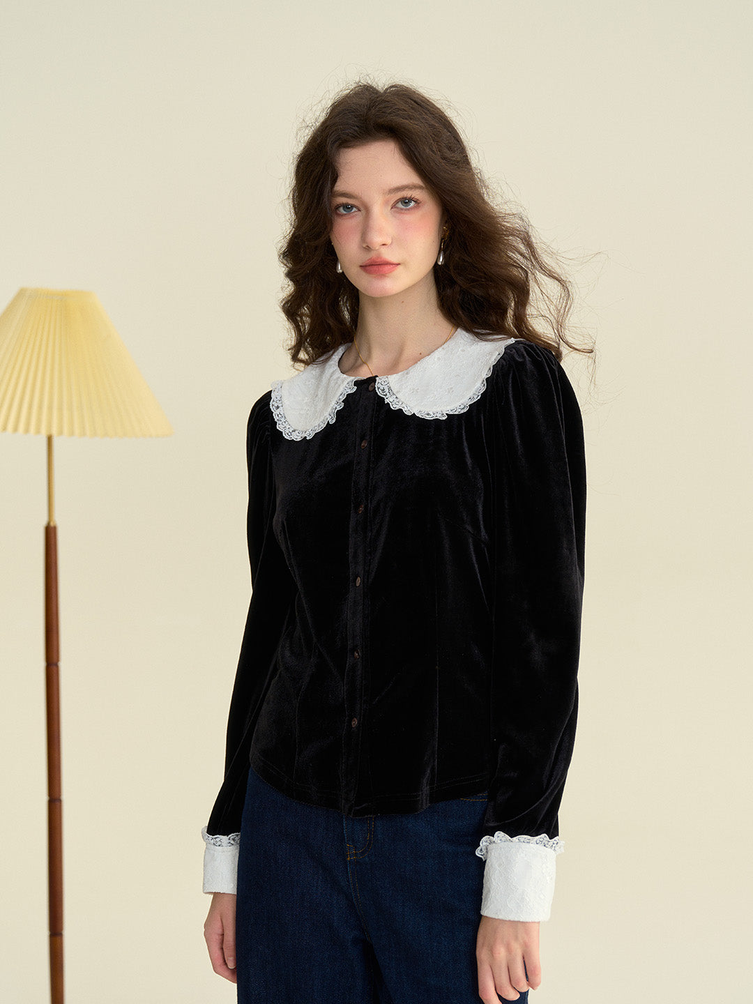 【Final Sale】Allyson Peter Pan Collar Lace Lace Embroidery Shirt