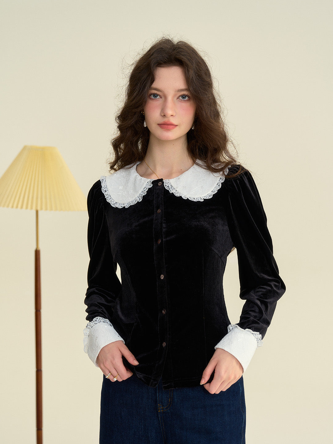 【Final Sale】Allyson Peter Pan Collar Lace Lace Embroidery Shirt