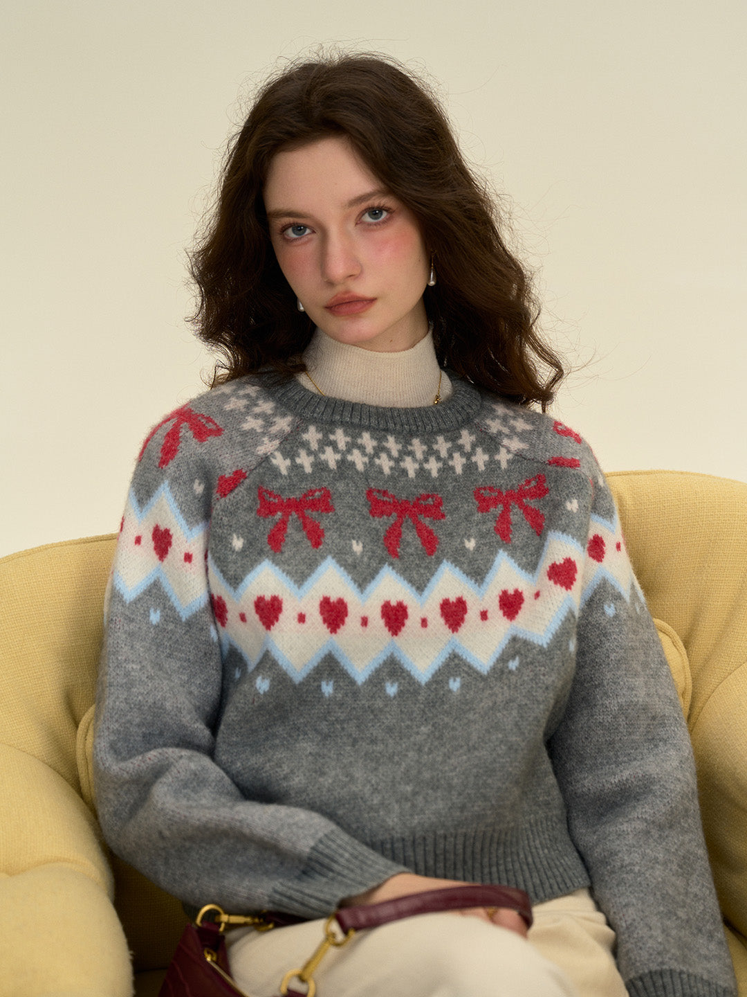 Elina Round Neck Ribbed Embroidered Bow Heartcore Sweater