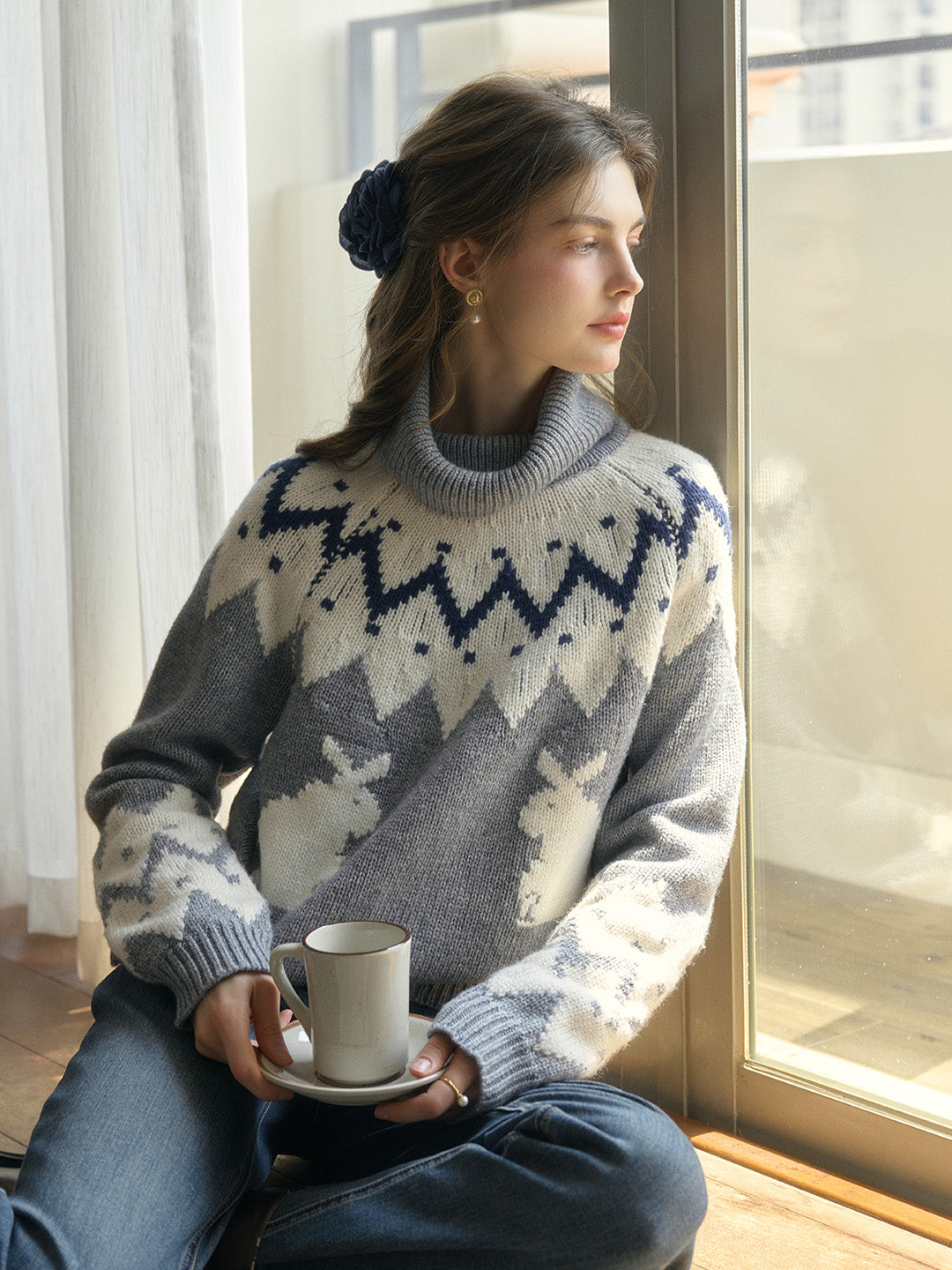 Cielo Turtleneck SR Exclusive Bunny Design Fair Isle Wool Sweater