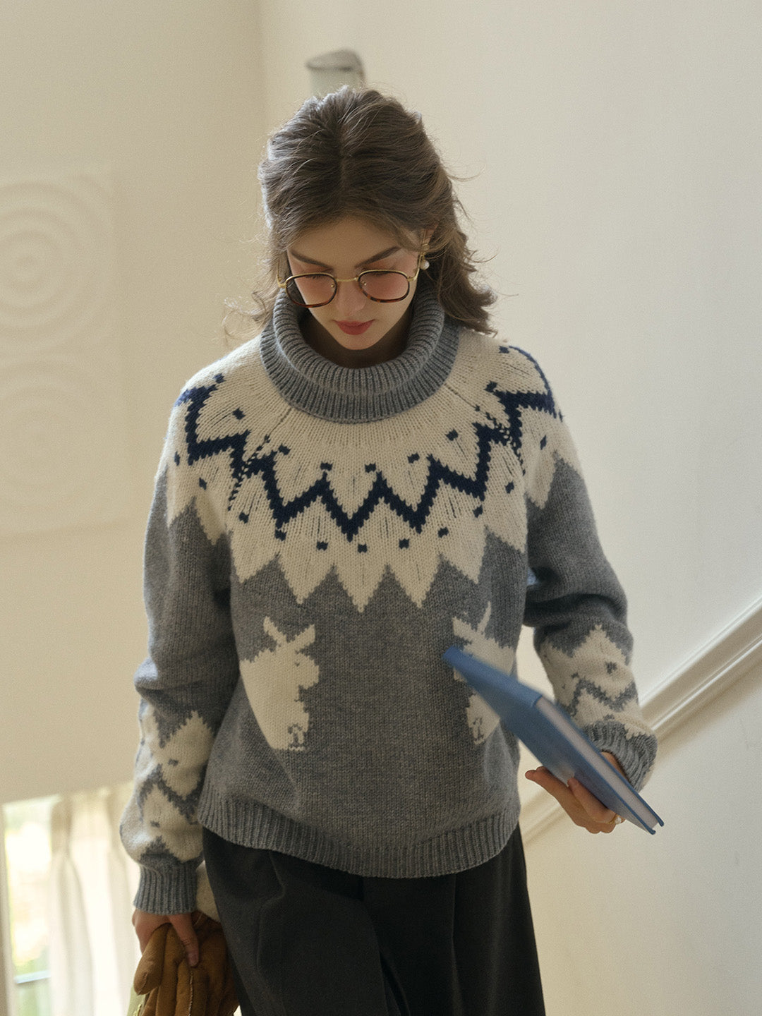 Cielo Turtleneck SR Exclusive Bunny Design Fair Isle Wool Sweater