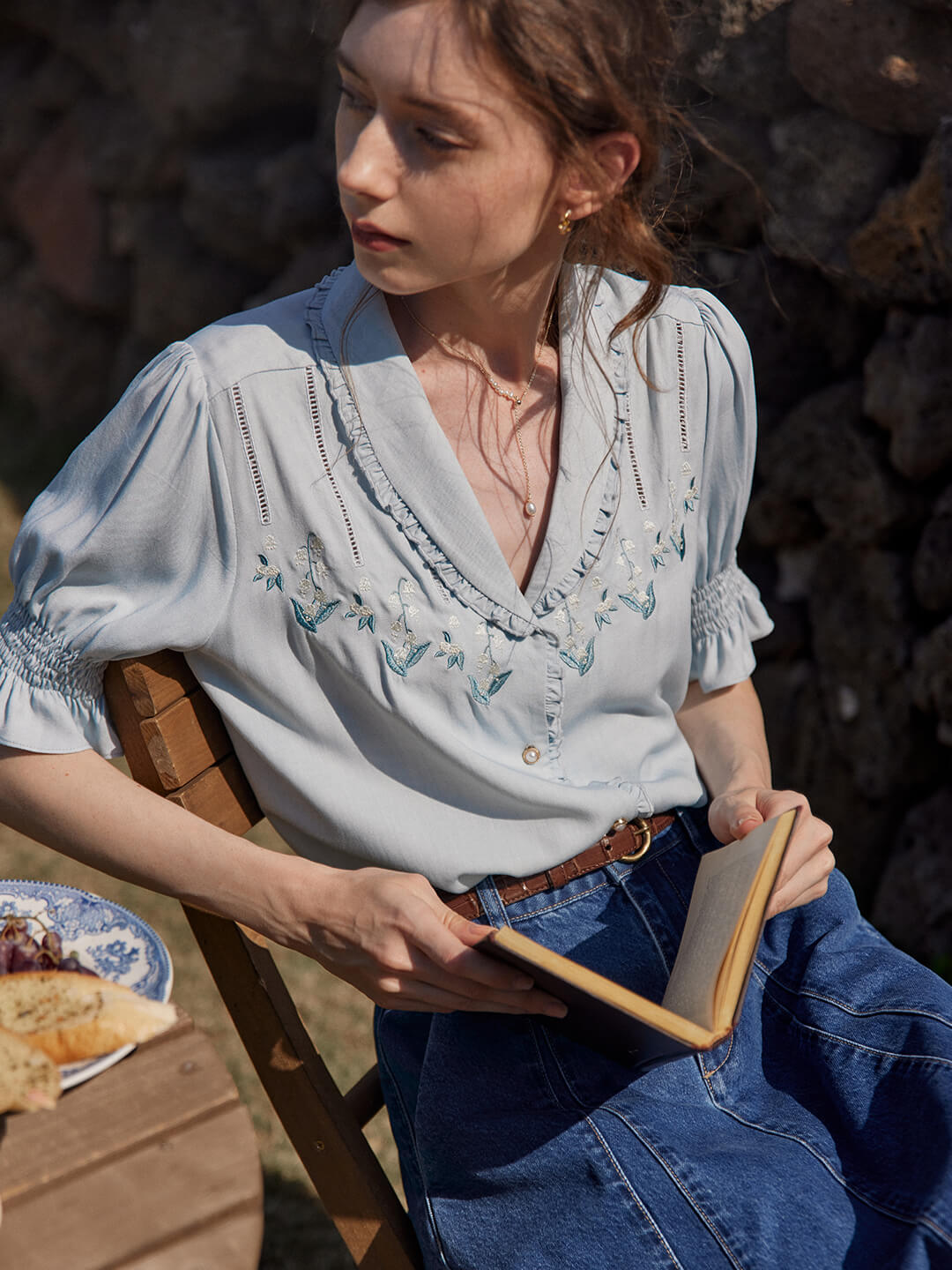 Convallaria Floral Embroidered Puff Top