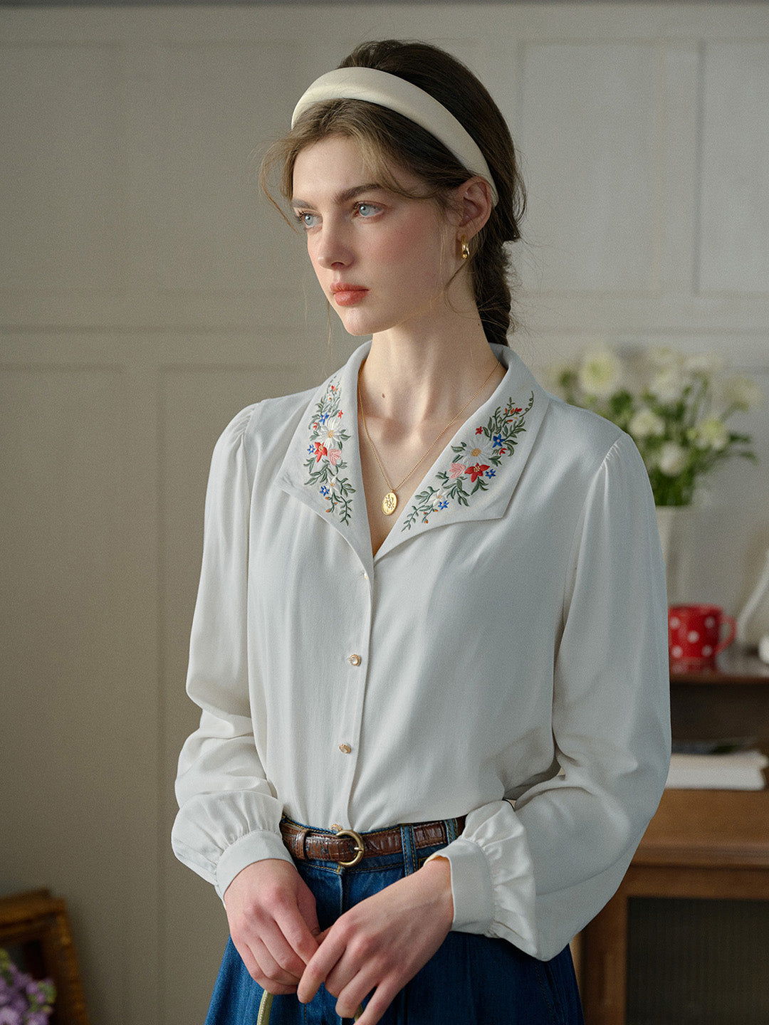 【Final Sale】Anne Embroidered Contrast Color Casual Daily Fashionable Elegant Charming Blouse - Blue