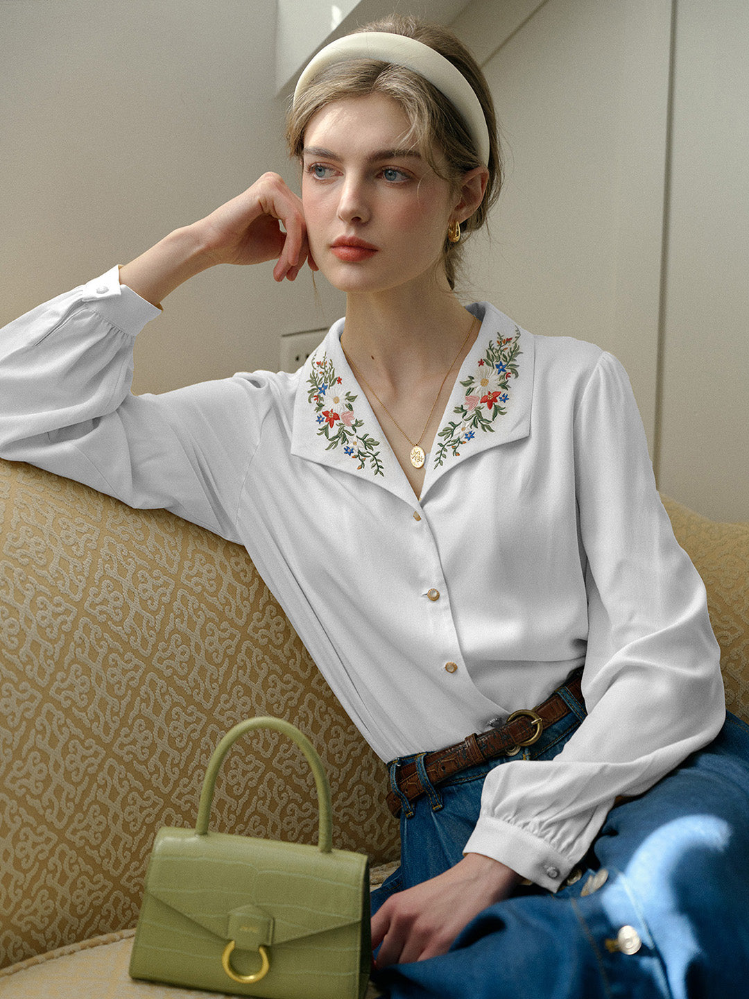 【Final Sale】Anne Embroidered Contrast Color Casual Daily Fashionable Elegant Charming Blouse