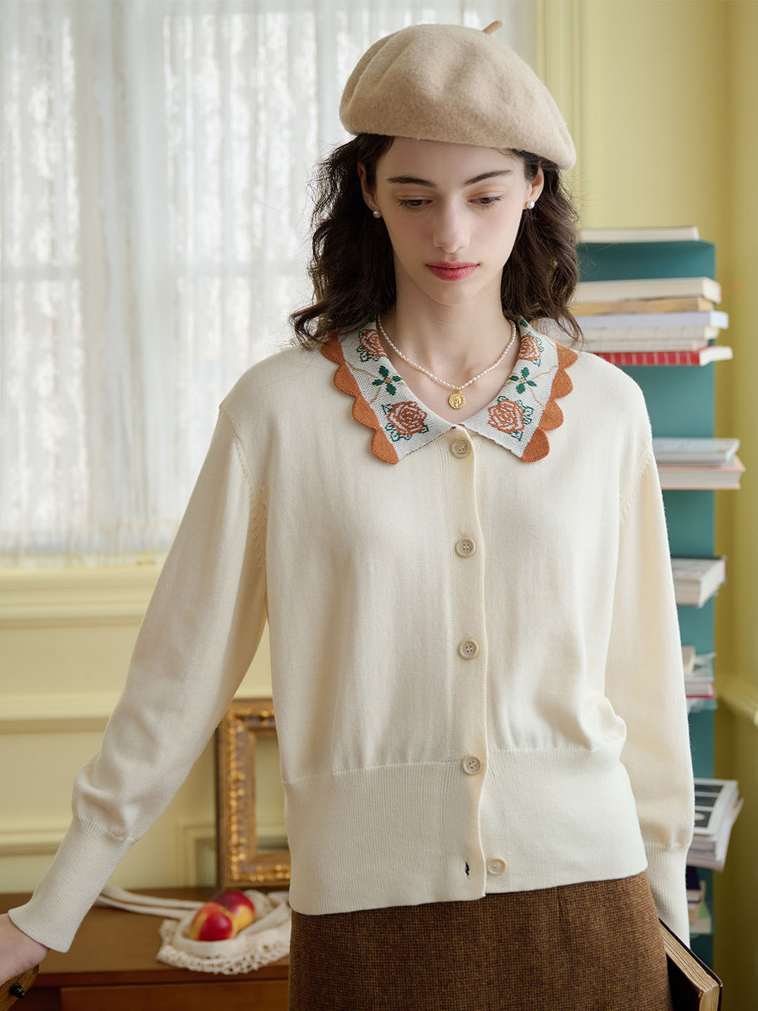 【Final Sale】Lillian Floral Embroidered Wave Collar Contrast Knitted Cardigan