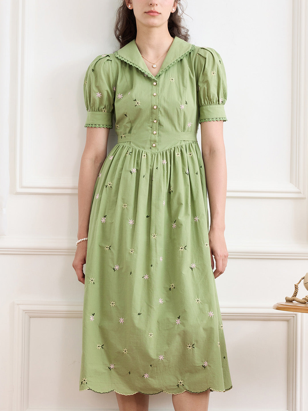 【Final Sale】Zhuri Embroidery Ditsy Floral Puff Sleeve Cotton Dress