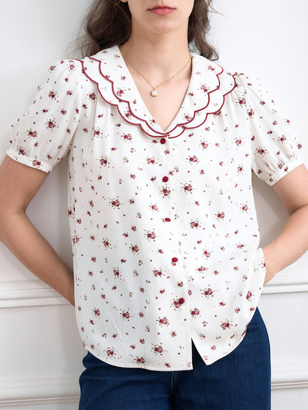 【Final Sale】Indie Wavy Collar Contrast Embroidered Blouse