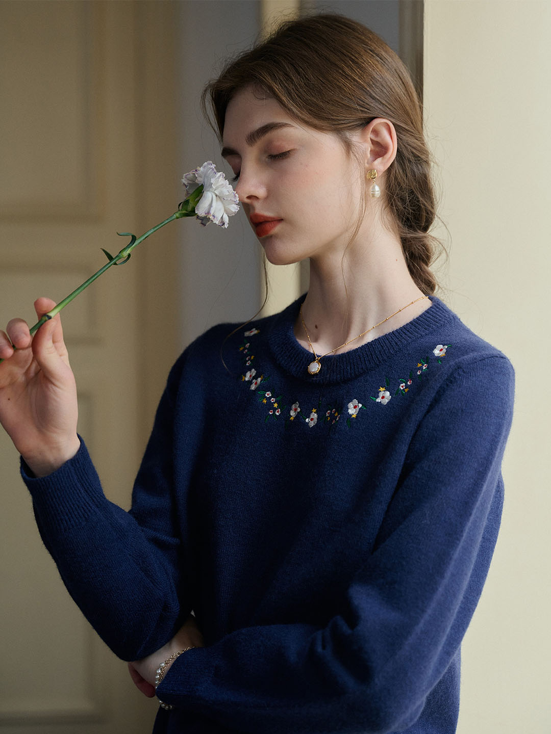 【Final Sale】Elsa Floral Embroidery Christmas Blue Knit Sweater