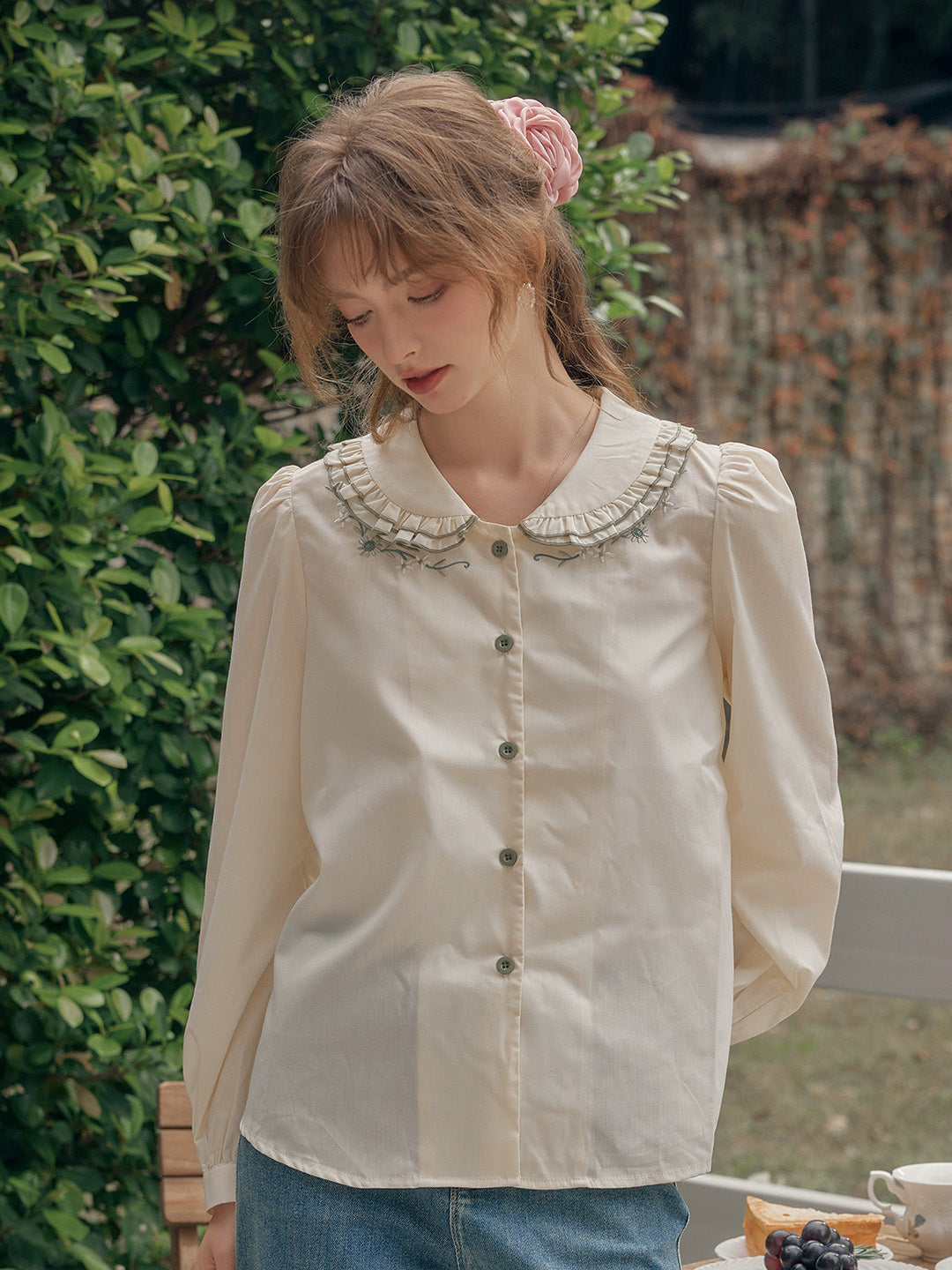 【Final Sale】Maren Peter Pan Collar Floral Embroidery Blouse - White