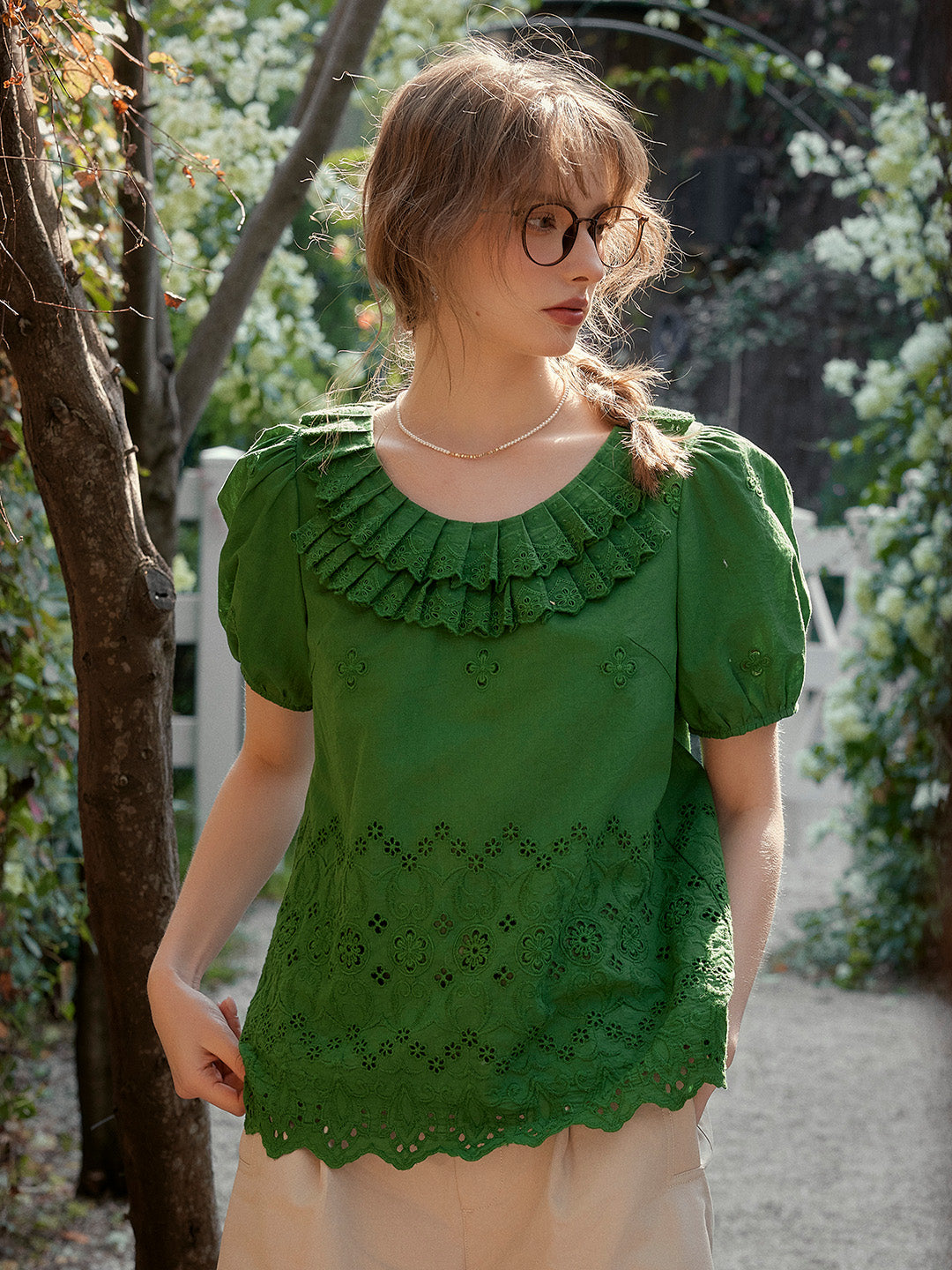 Josie Round Neck Embroidery Puff Sleeves Top