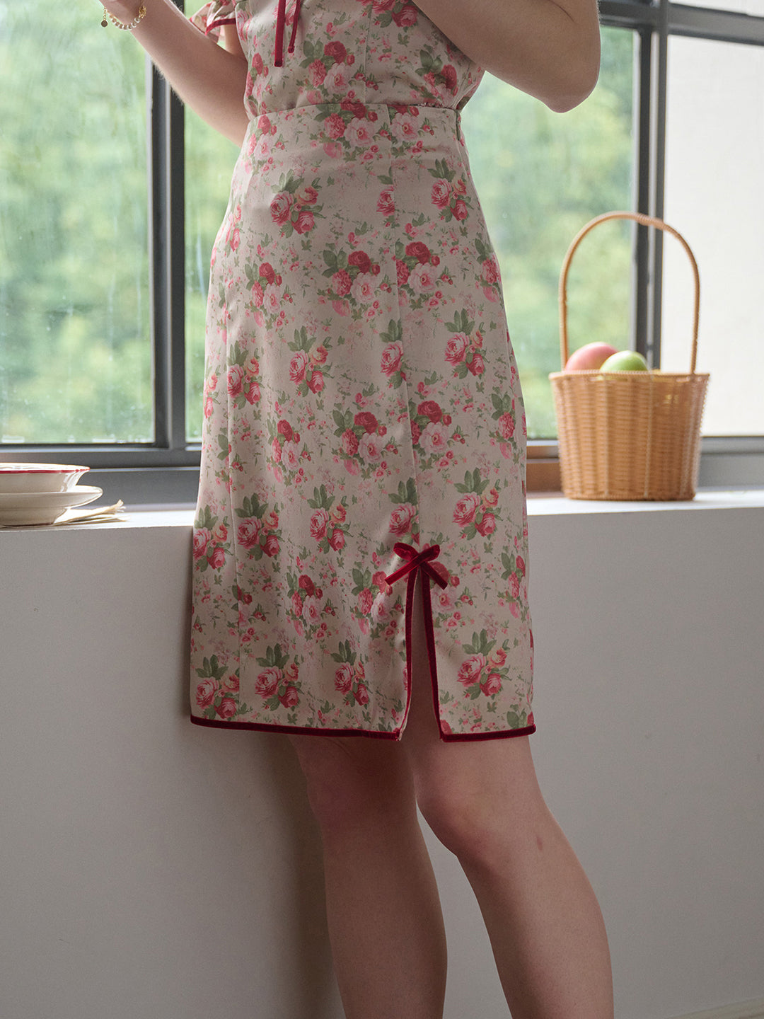 【Final Sale】Elise Floral Midi Split Skirt