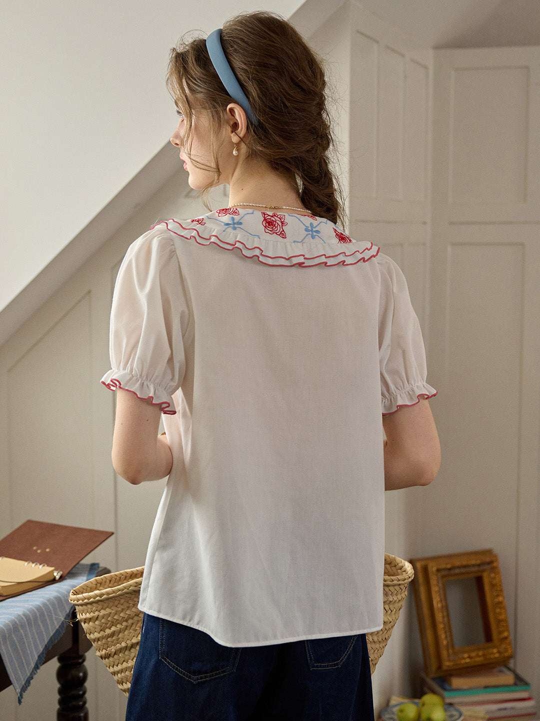 【Final Sale】Alessandra Peter Pan Collar Embroidery Blouse