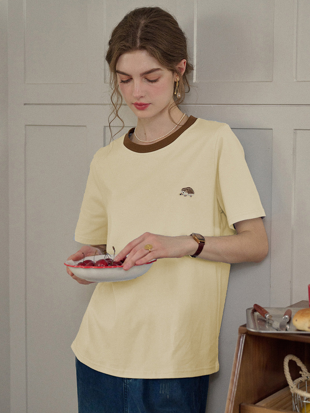 【Final Sale】Reya Simple Round Neck Contrasting Embroidery Cotton Top - Yellow