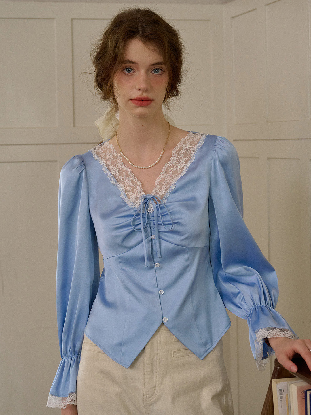 【Final Sale】Shailene Retro V-Neck Lace Blouse