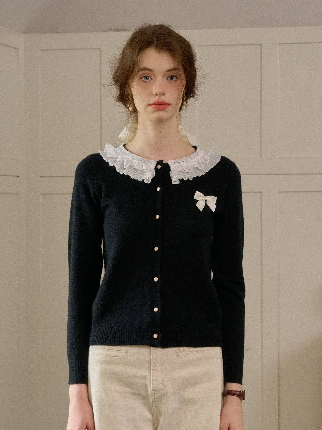 【Final Sale】Ruby Lace Lapel Contrasting Bow Cardigan