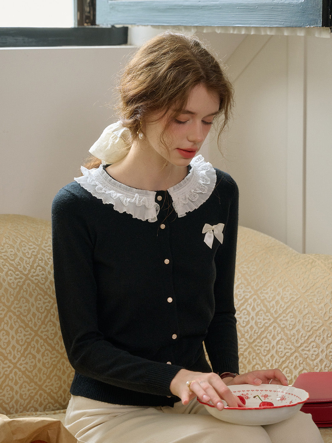 【Final Sale】Ruby Lace Lapel Contrasting Bow Cardigan