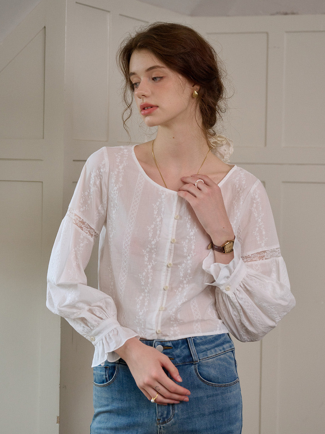 【Final Sale】Madilynn Embroidered Cotton Blouse With Removable Collar