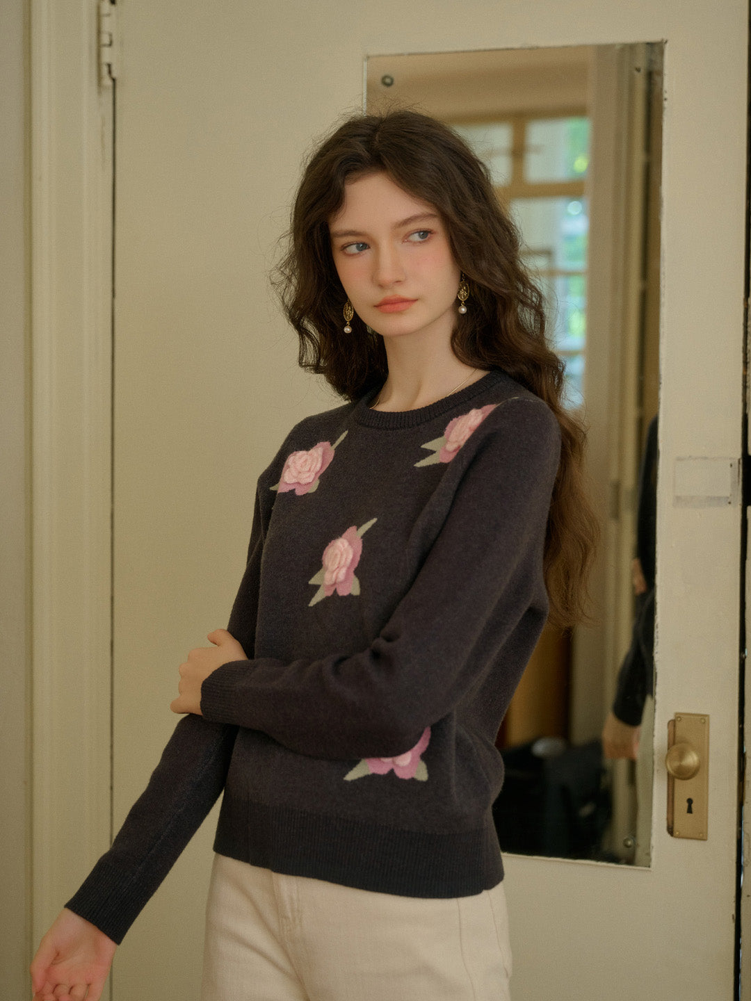 【Black Friday】Sarahi Embroidery Round Neck Hollow 3D Flower Knitted Wool Sweater