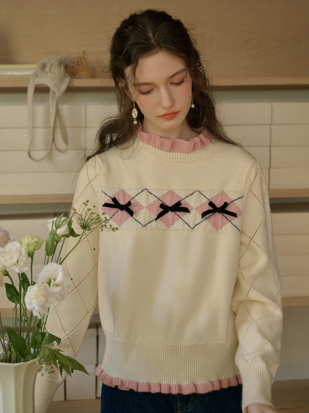 【Final Sale】Max Ruffled Collar Bow Sweater