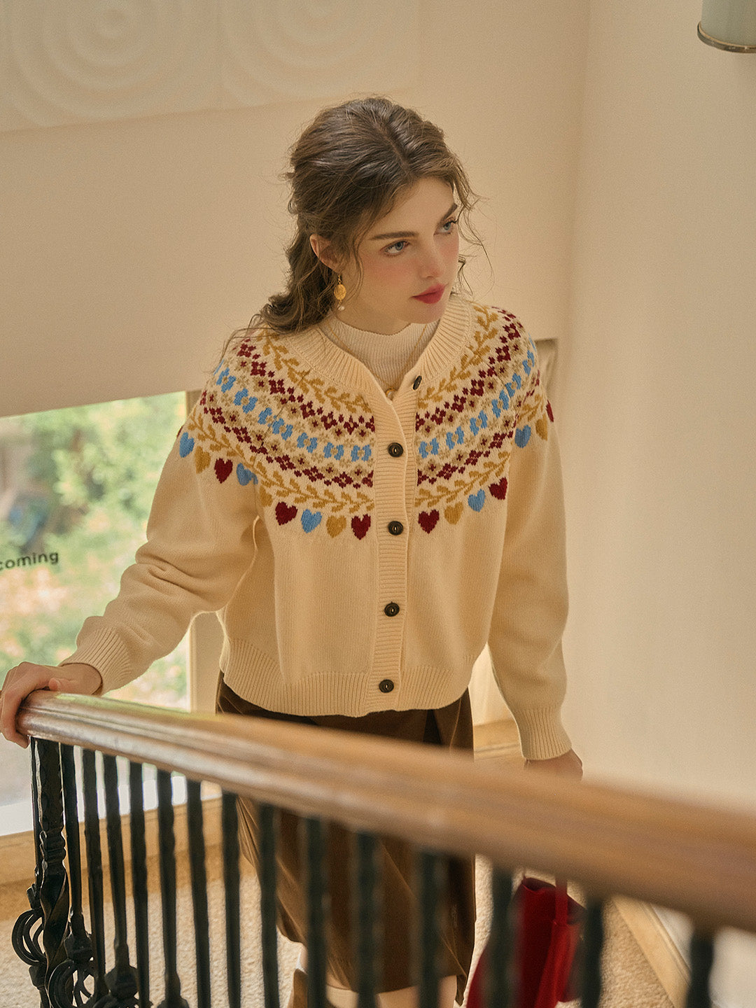 Jessie Classic Crew Collar SR Exclusive Design Fair Isle Cardigan-Apricot