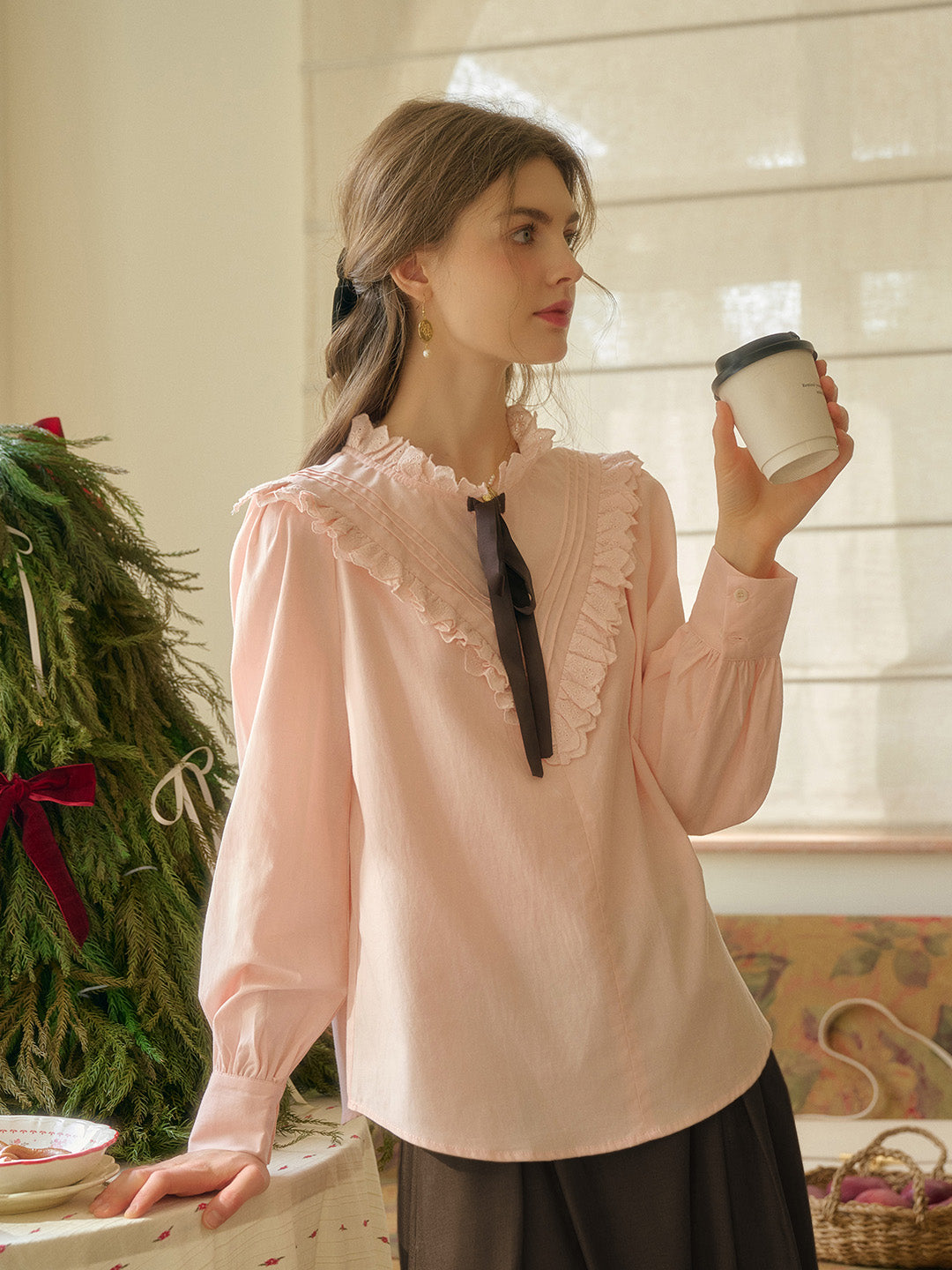 【Final Sale】Yareli Vintage Lace Panel Contrasting Lace-up Round Neck Blouse - Pink