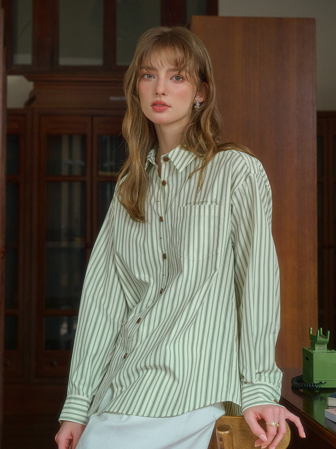 Luna Lapel Vertical Lines Pocket Shirt