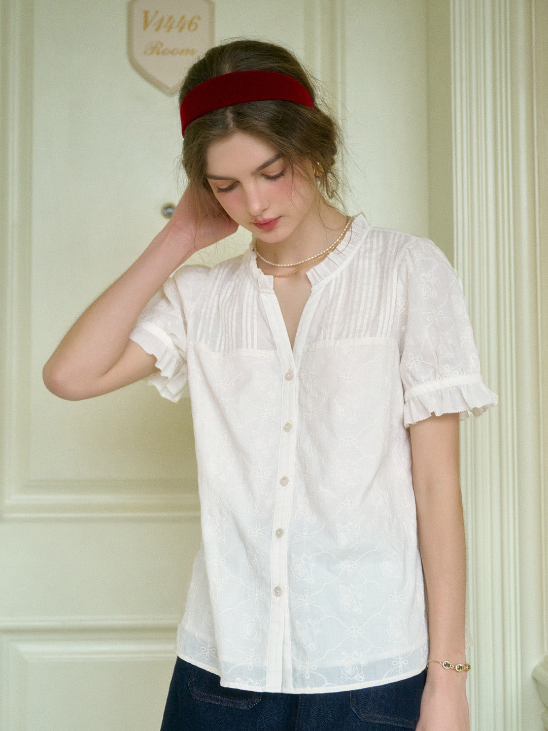 Kinnie V-Neck Embroidery Cotton Top