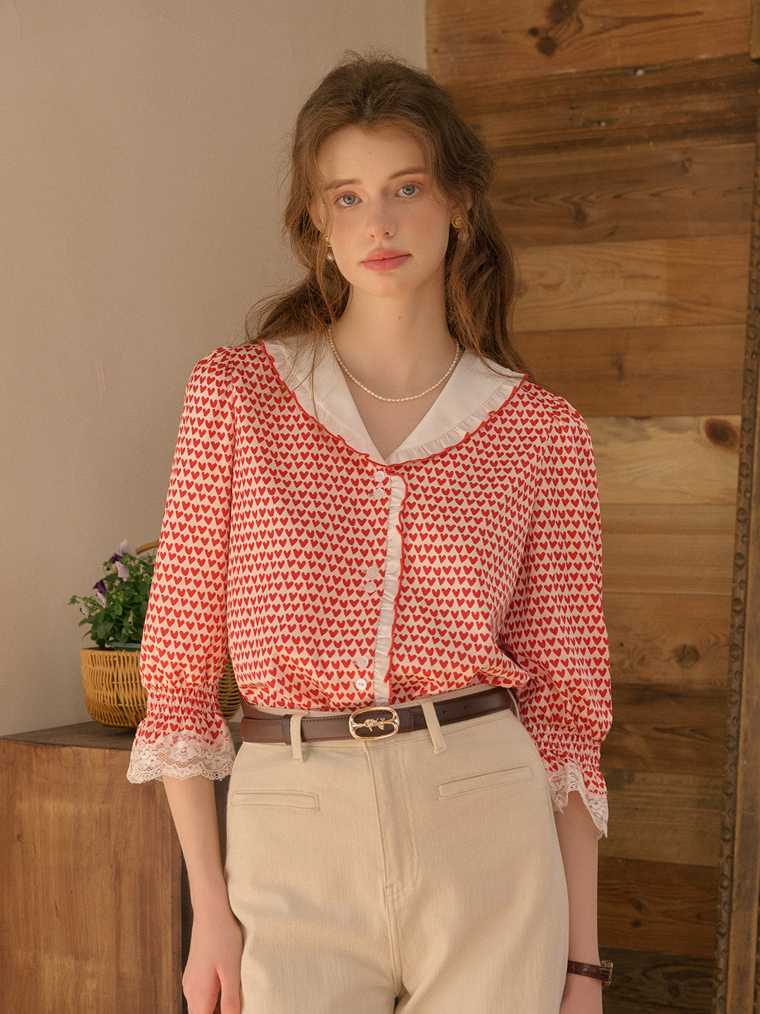 Yoyo V-Neck Heartcore Blouse