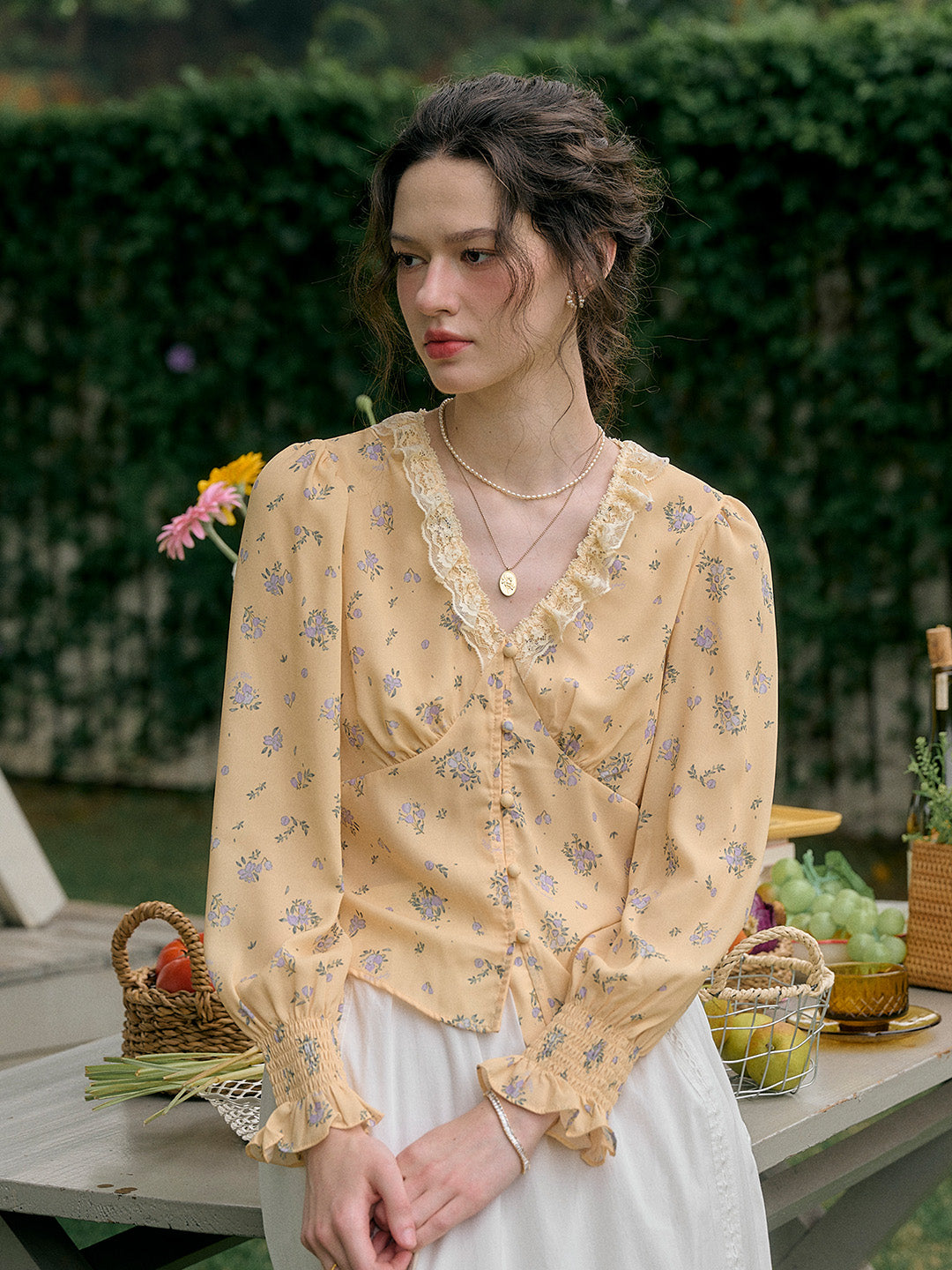 【Final Sale】Adrianna V-Neck Floral Blouse