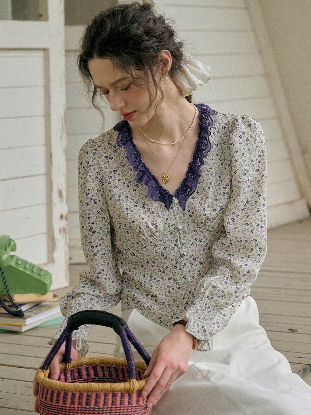 【Final Sale】Laurel V-Neck Floral Blouse - Green