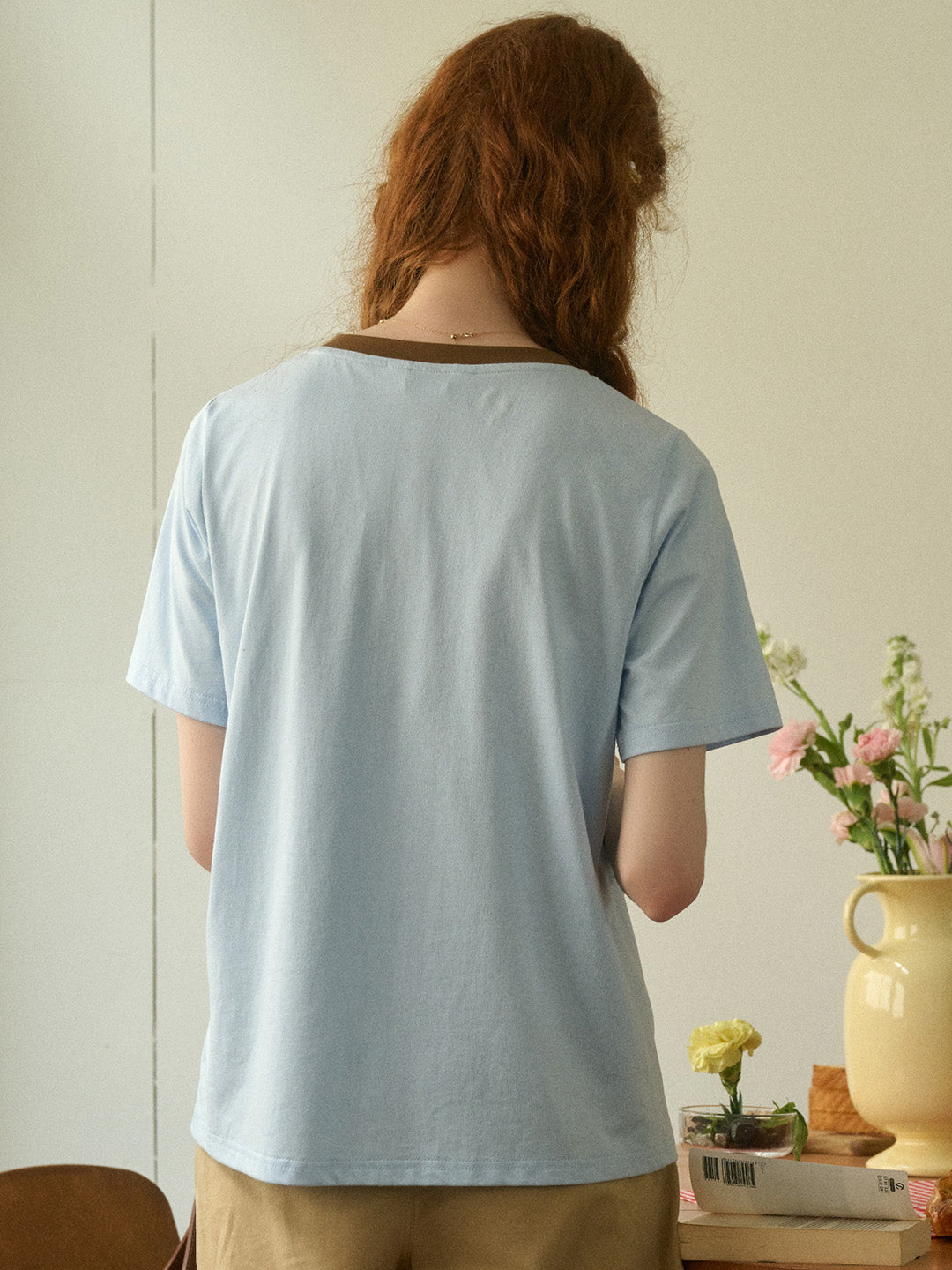 【Final Sale】Daphne Round Neck Embroidery 100% Cotton T-shirt