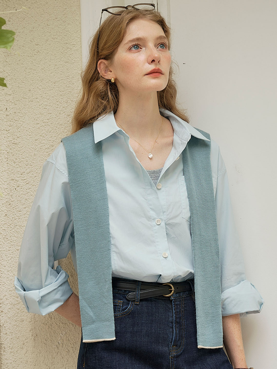 Cynthia Classic LOGO Embroidered Slit Cotton Light Blue Shirt