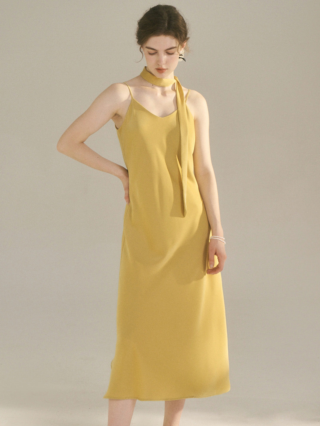 Gwen Vintage Elegant French V Neck Sling Yellow Dress